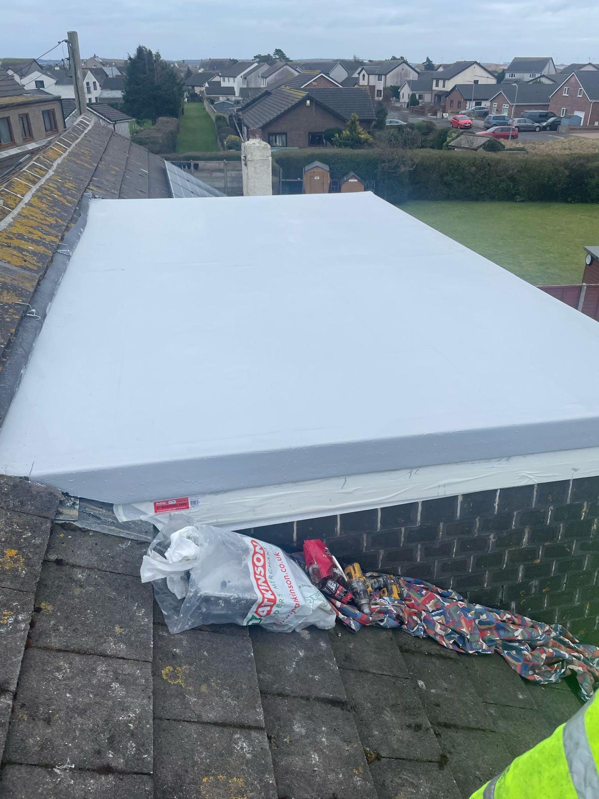Mr Roofer UK Lava 20 roofing system installation